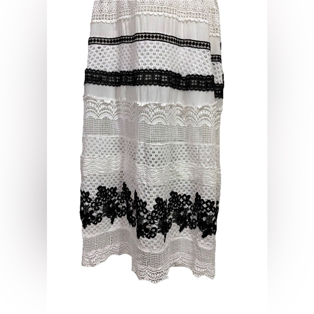 By Anthropologie Sleeveless V-Neck Lace Maxi Dress in White & Black Size Medium - Picture 7 of 12